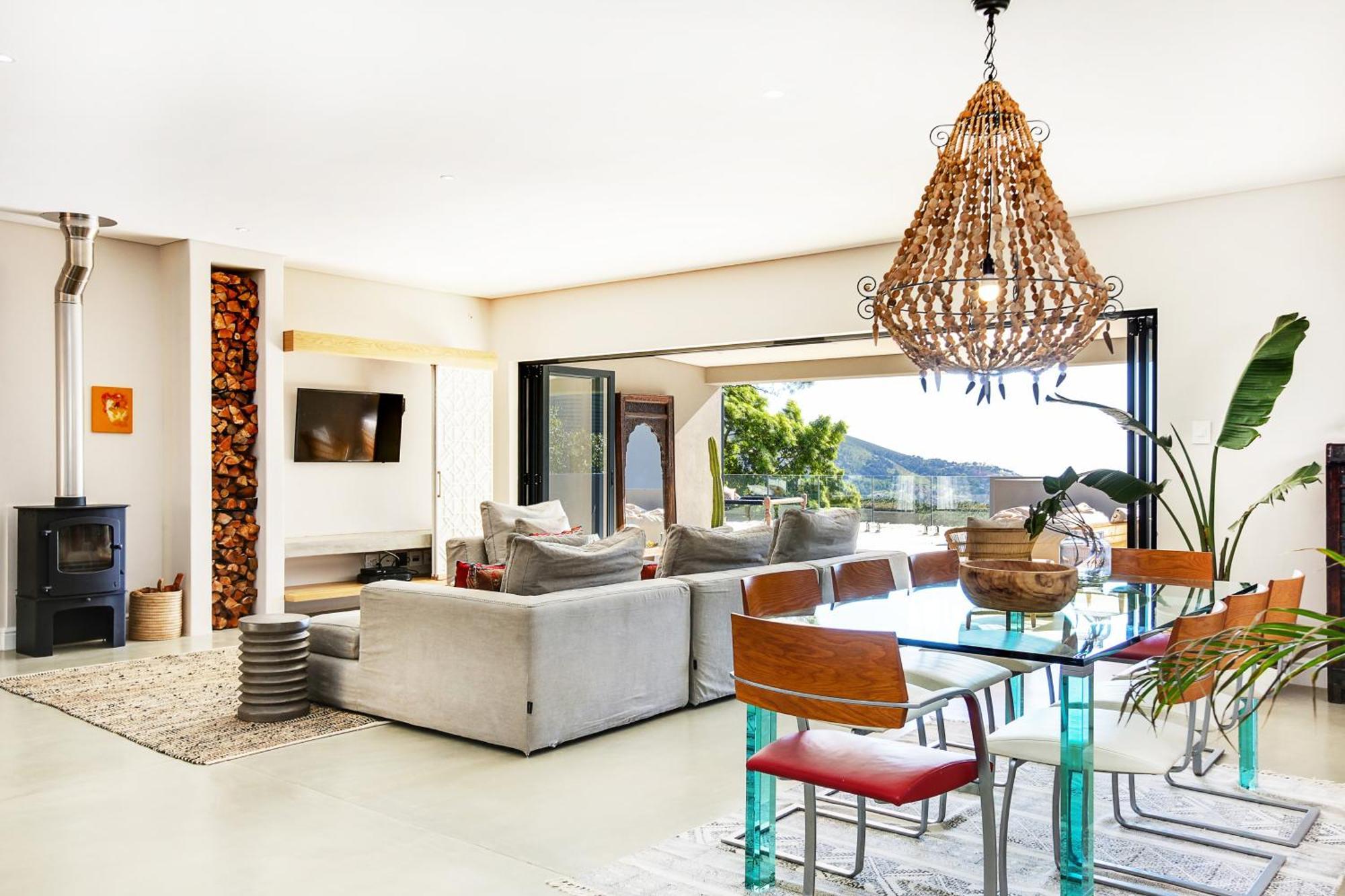 Solar-powered Mountain Retreat With Natural Pool Villa